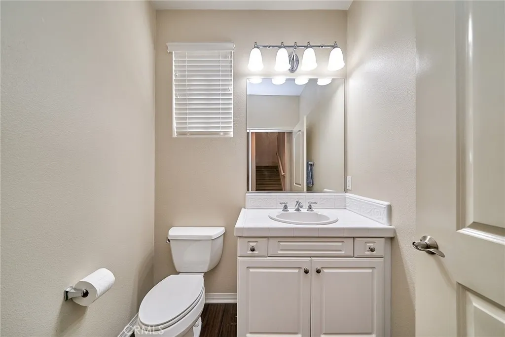 132 Long Grass, Irvine, California 92618 home-pic-17