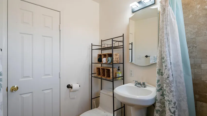 Bath 1