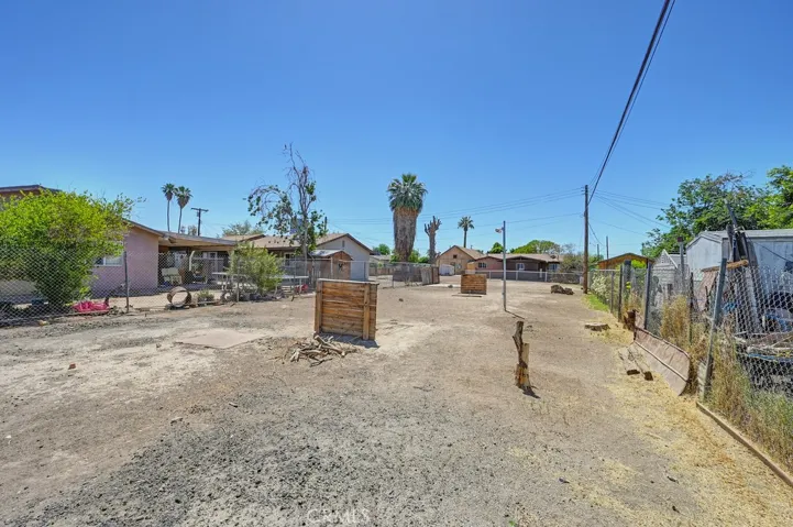 1107 B. Street, Brawley, California 92227