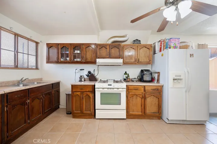 1107 B. Street, Brawley, California 92227