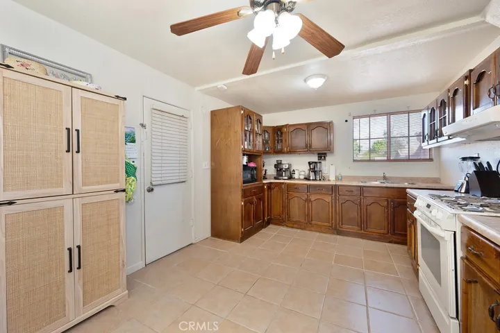 1107 B. Street, Brawley, California 92227