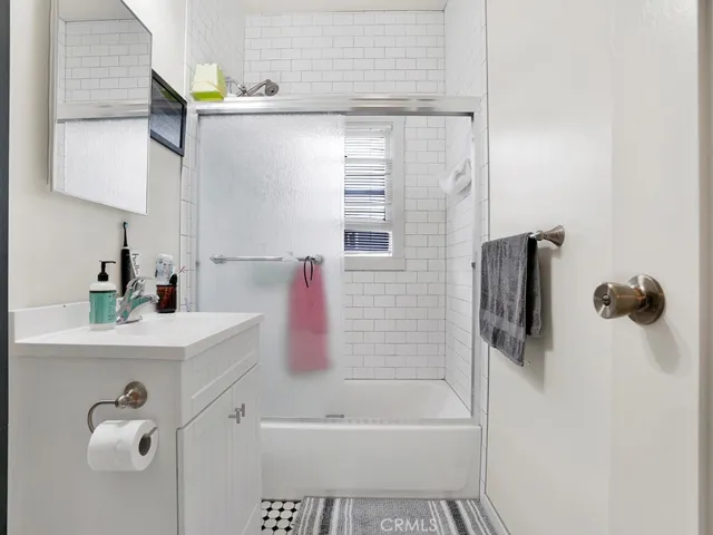 1407 Obispo Avenue, Long Beach, California 90804