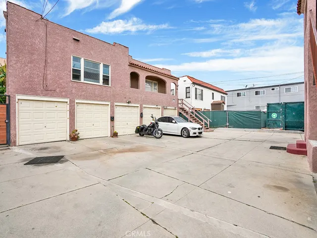 1407 Obispo Avenue, Long Beach, California 90804