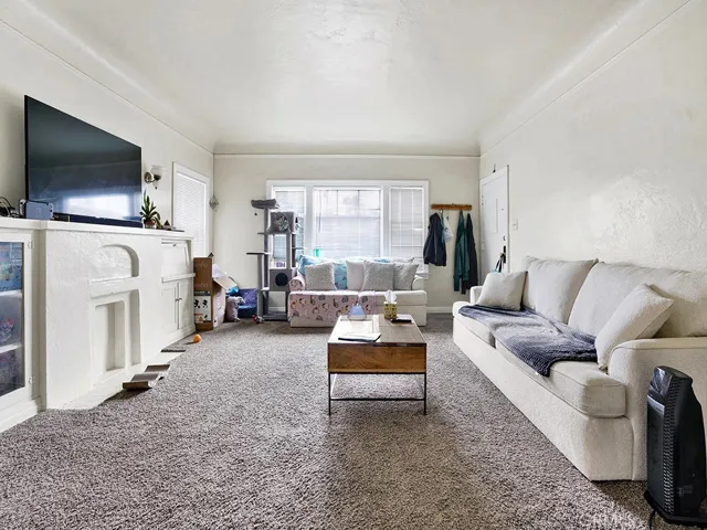 1407 Obispo Avenue, Long Beach, California 90804