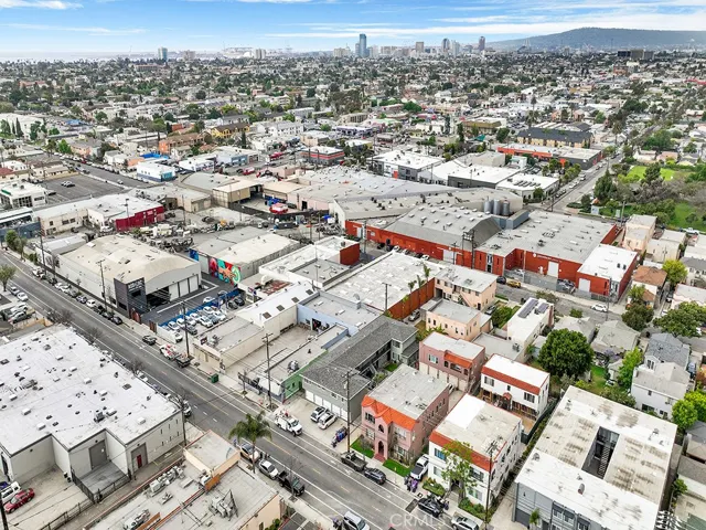 1407 Obispo Avenue, Long Beach, California 90804