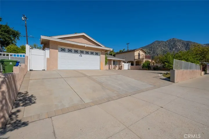 12587 Cathy Street, Sylmar, California 91342