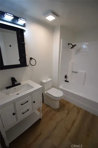 Bathroom #2

