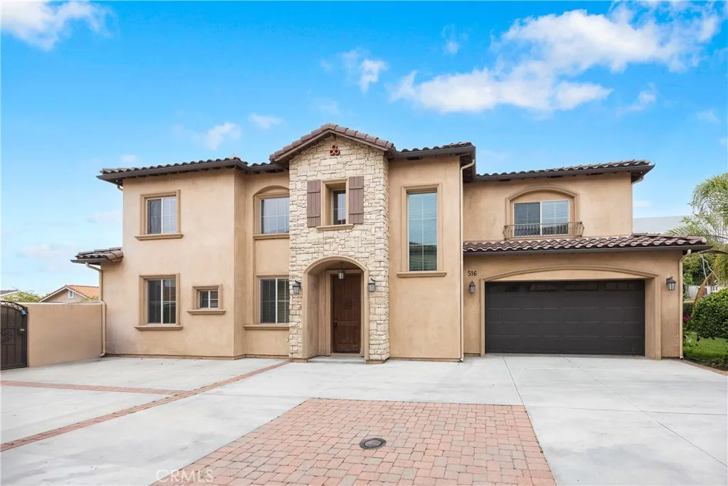 516 W Bencamp Street C, San Gabriel, California 91776, 3 Bedrooms Bedrooms, ,3 BathroomsBathrooms,Residential,For Sale,Bencamp,AR25096927