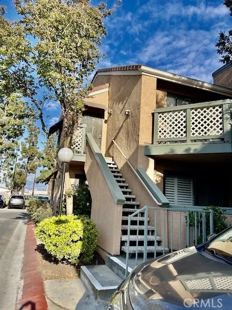 3599 W Greentree Circle C, Anaheim, California 92804 home-pic-0