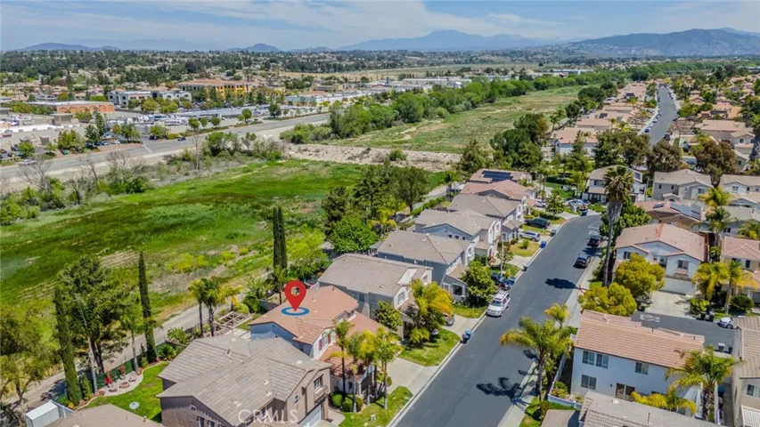 32674 Clearvail Drive, Temecula, California 92592