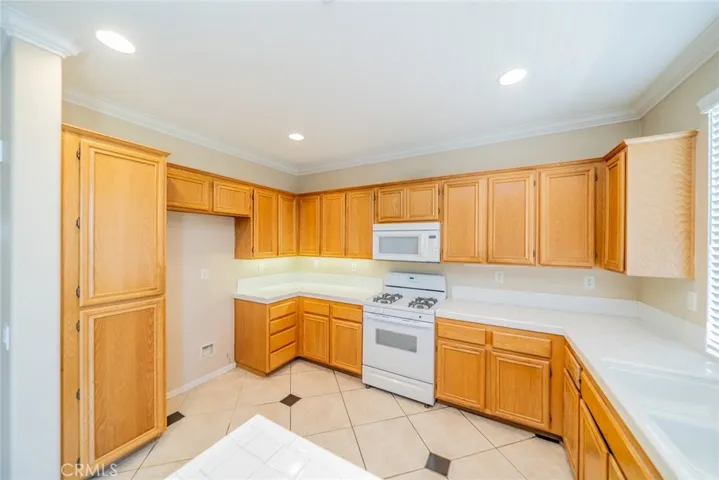 32674 Clearvail Drive, Temecula, California 92592