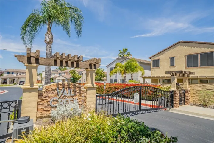 32674 Clearvail Drive, Temecula, California 92592