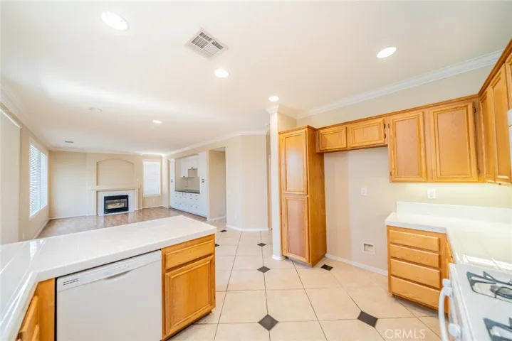 32674 Clearvail Drive, Temecula, California 92592