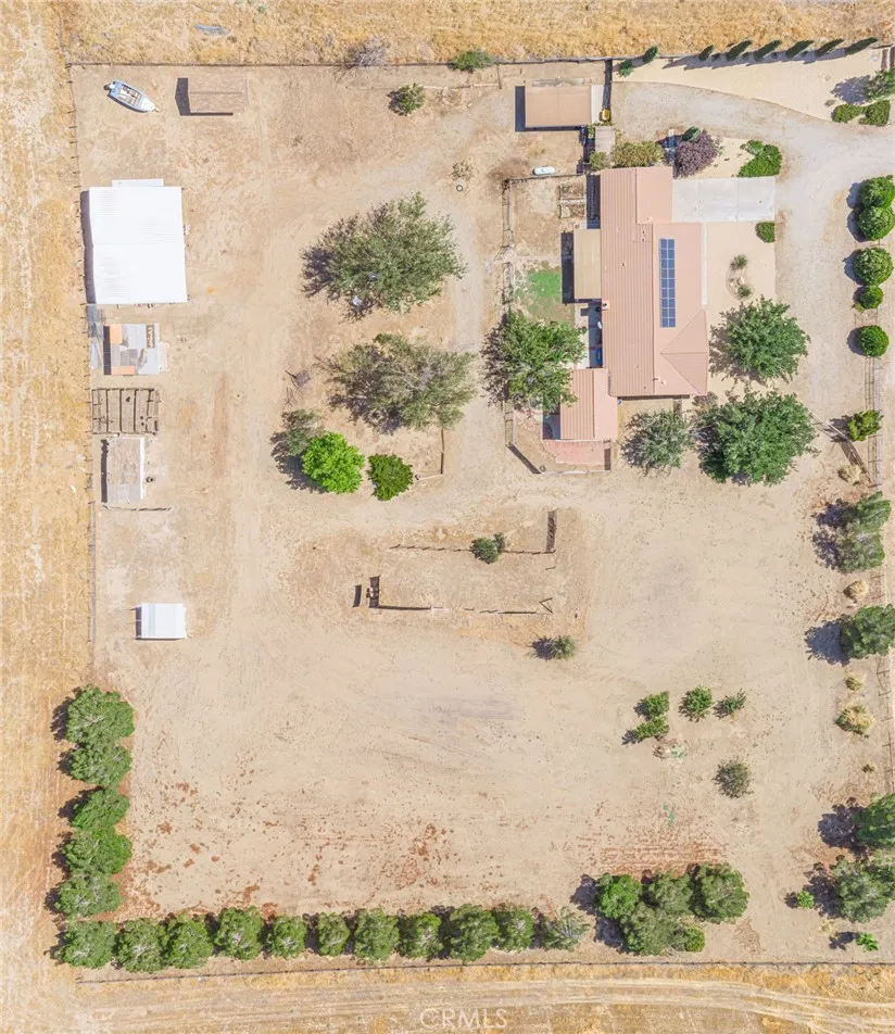 8541 W Avenue D, Lancaster, California 93536 home-pic-54
