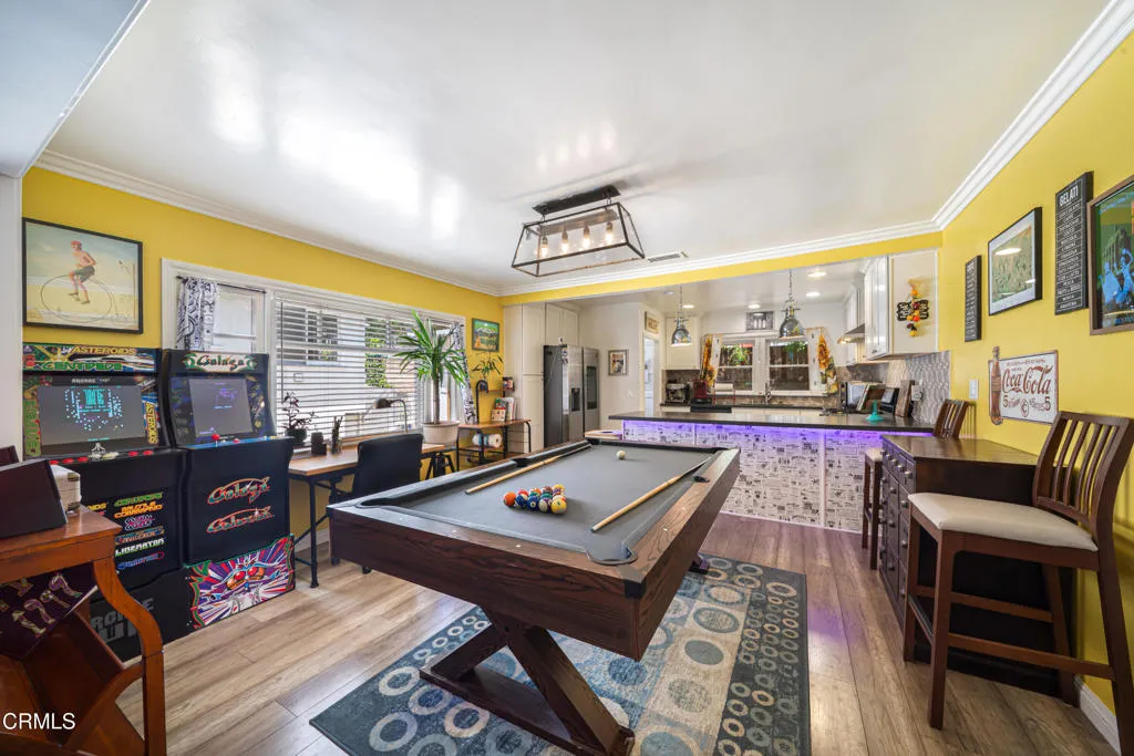 1318 N Marengo Avenue, Pasadena, California 91103 home-pic-8