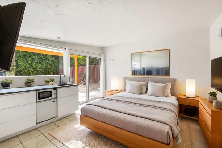 13-web-or-mls-AM4A9831 - Bedroom - Scand