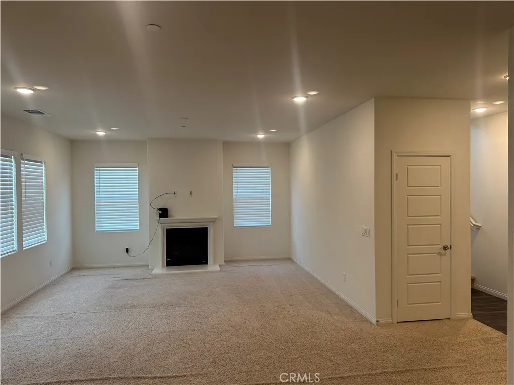 28582 Buttercup Way, Moreno Valley, California 92555 home-pic-2