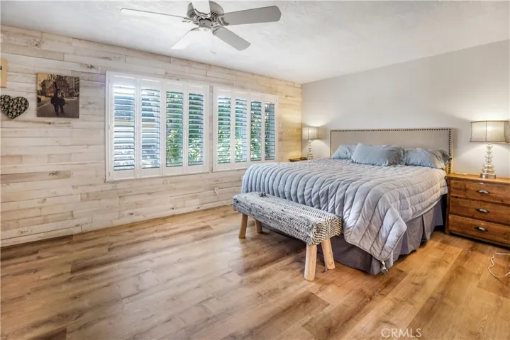 En-suite bedroom on the second floor