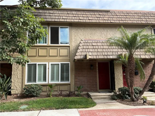 Prime location Tiburon Townhome
