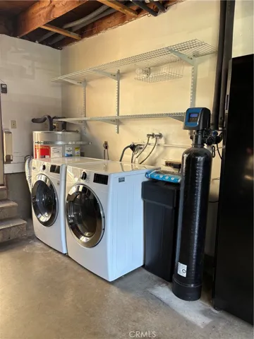 Washer and dryer included