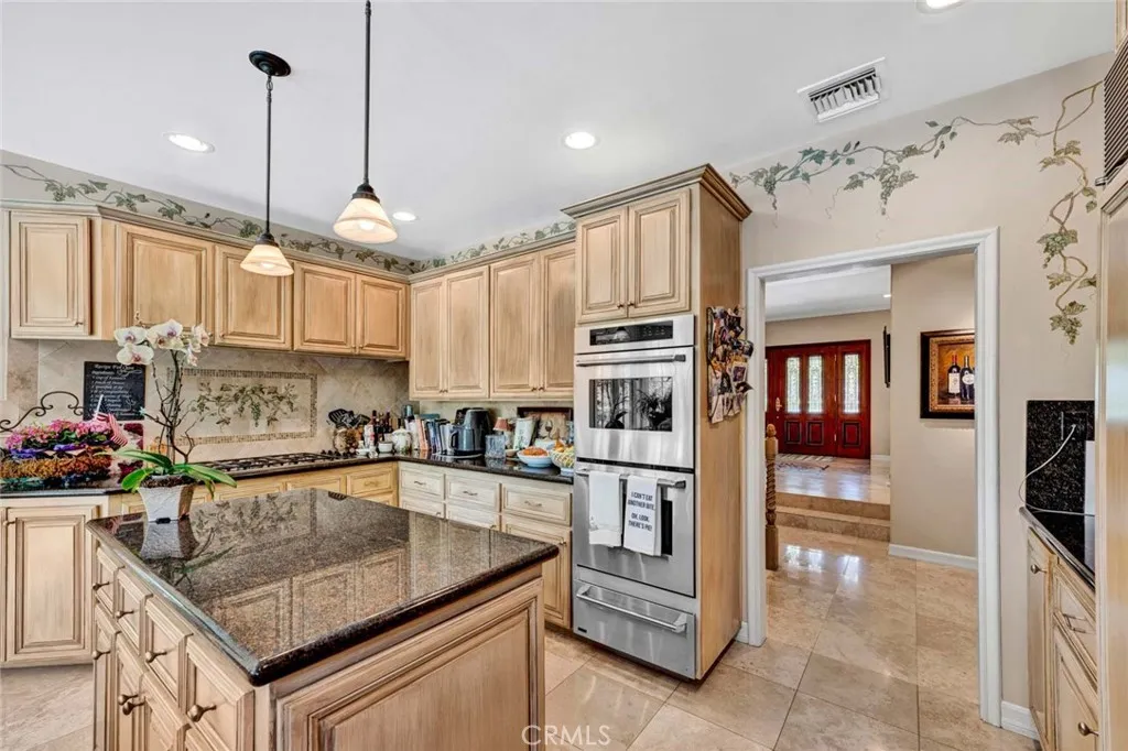 10302 Broadview Place, North Tustin, California 92705 home-pic-18