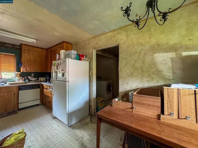 2210 Pleasant Hill Rd, Pleasant Hill, California 94523
