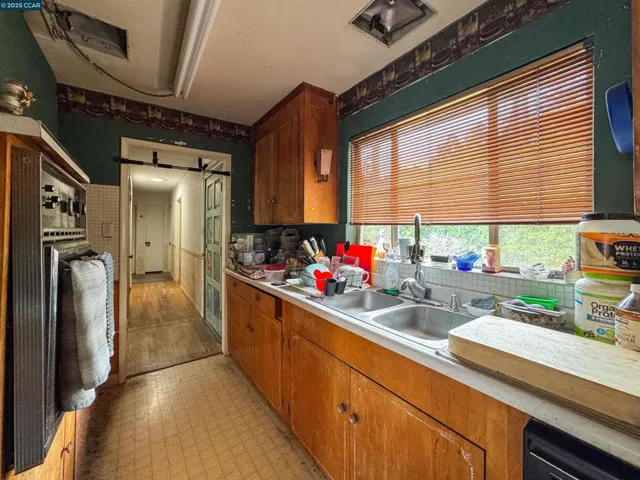 2210 Pleasant Hill Rd, Pleasant Hill, California 94523