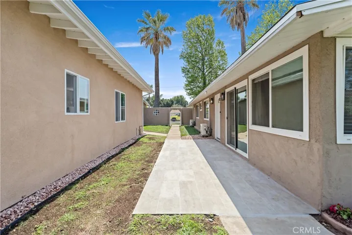 625 E Florence Avenue, West Covina, California 91790