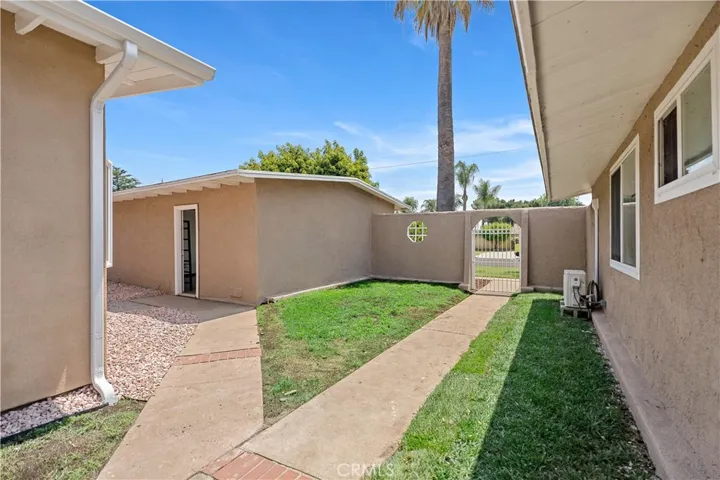 625 E Florence Avenue, West Covina, California 91790