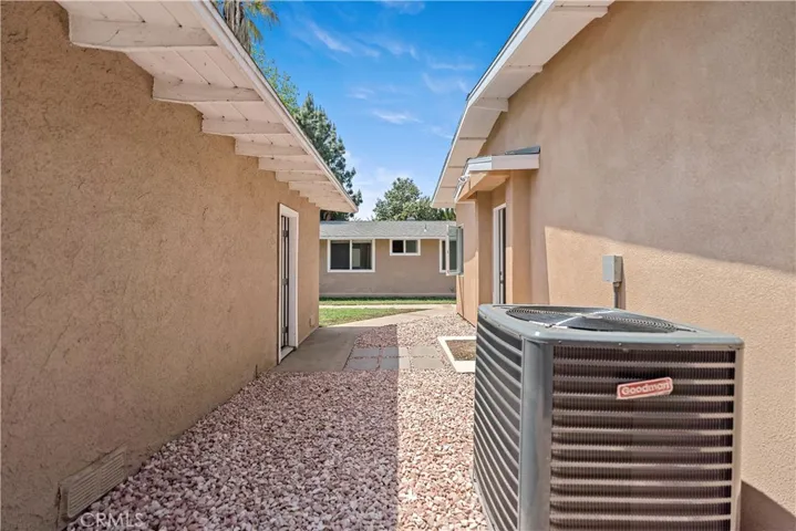625 E Florence Avenue, West Covina, California 91790