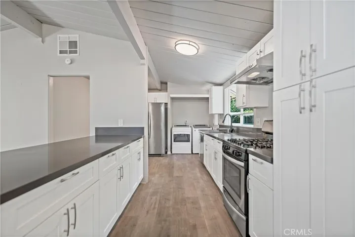 625 E Florence Avenue, West Covina, California 91790
