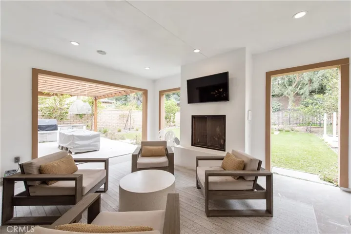 13 Goldenrod, Lake Forest, California 92630