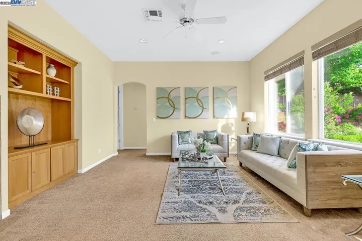 436 Wood Glen Dr, Richmond, California 94806