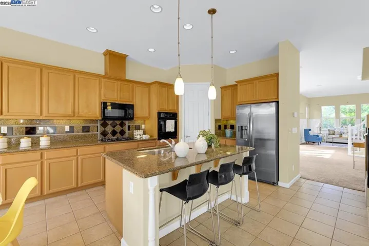 436 Wood Glen Dr, Richmond, California 94806