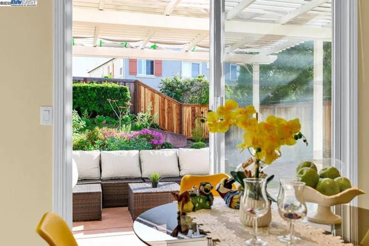 436 Wood Glen Dr, Richmond, California 94806