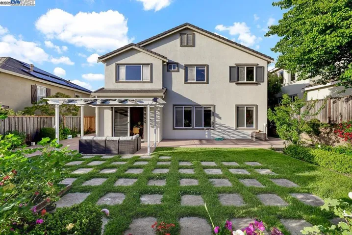 436 Wood Glen Dr, Richmond, California 94806