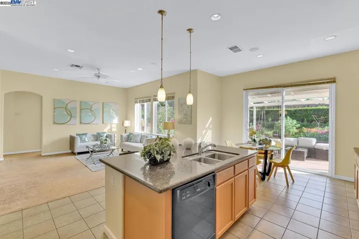 436 Wood Glen Dr, Richmond, California 94806