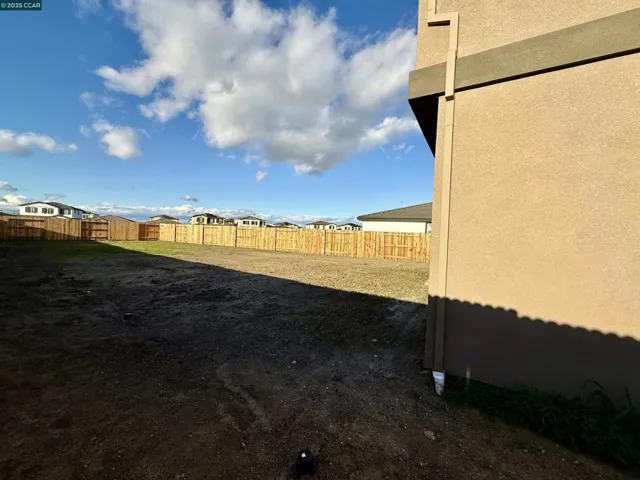 626 Shefford Dr, Vacaville, California 95687