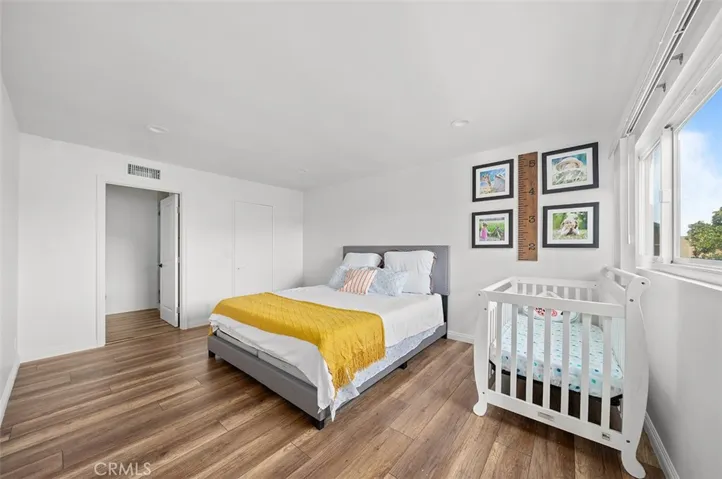 42 Wetstone 42, Irvine, California 92604