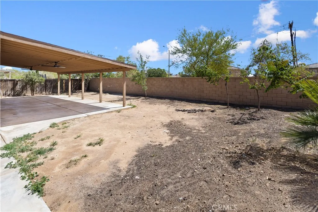 9331 Sapphire Avenue, Hesperia, California 92344 home-pic-39