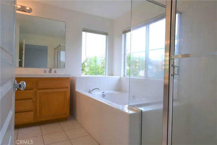 18 Altezza, Irvine, California 92606