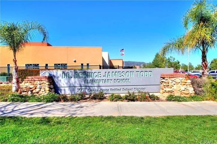 Dr Bernice Jameson Todd elementary school  is located walking distance from House.
