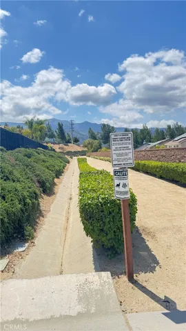 Sycamore Creek trails to go on a nature walk or mountain bike riding
