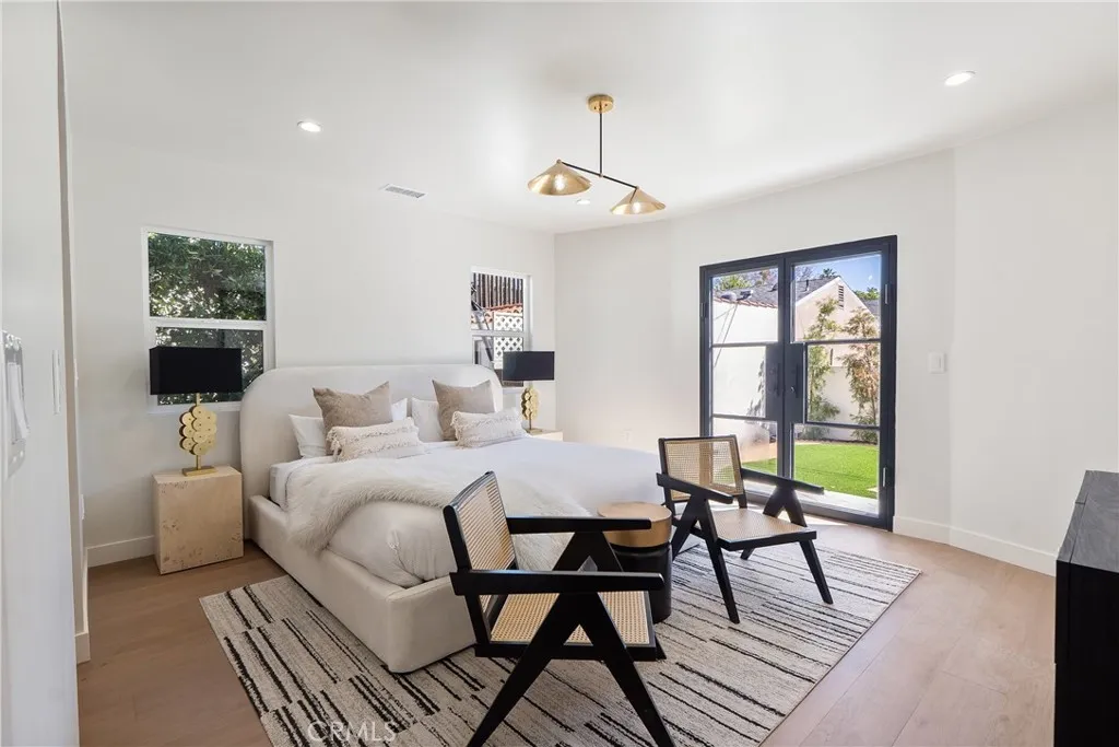 3924 Dublin Avenue, Los Angeles, California 90008 home-pic-21