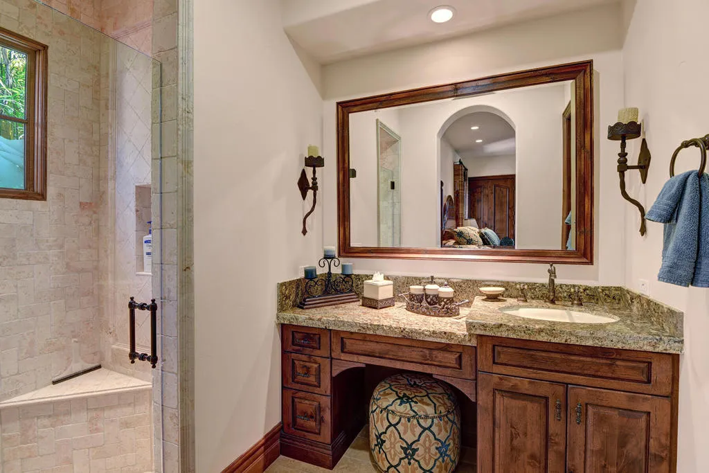 49925 Canyon View Drive, Palm Desert, California 92260 home-pic-25