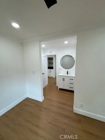 409 Burchett Street 203, Glendale, California 91203
