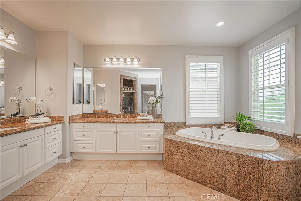 2038 Redfield Street, Fullerton, California 92833 home-pic-40