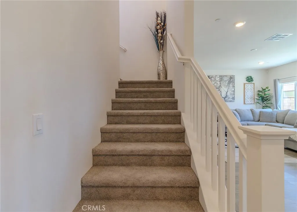 15451 San Francisco Lane, Victorville, California 92394 home-pic-11