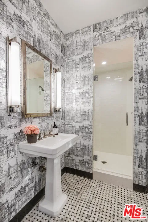 101 Bel Air Road, Los Angeles, California 90077 home-pic-23