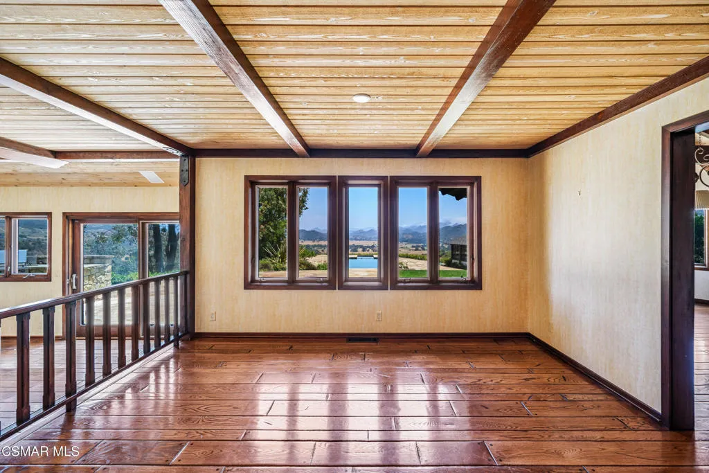 2400 W W Potrero Road Road, Westlake Village, California 91361 home-pic-14